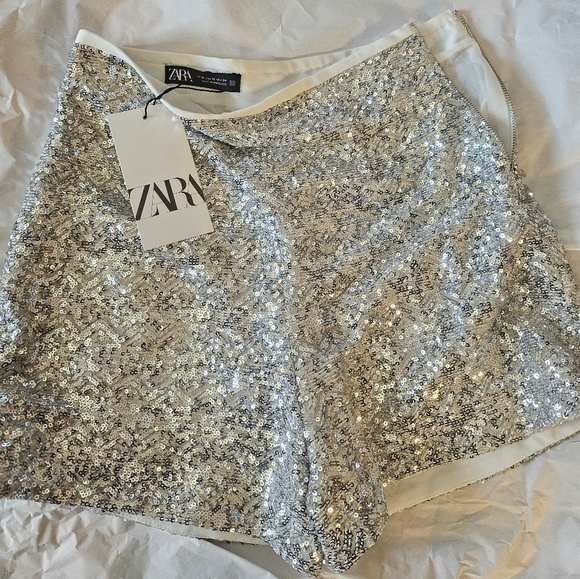 Zara Sparkly Silver Blazer suit and shorts- Eras Tour concert outfit XS - Picture 6 of 6
